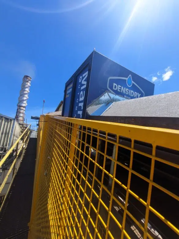 Sistema DensiDry da Marrari instalado em esteira de biomassa para monitorar o custo por hora da caldeira em tempo real