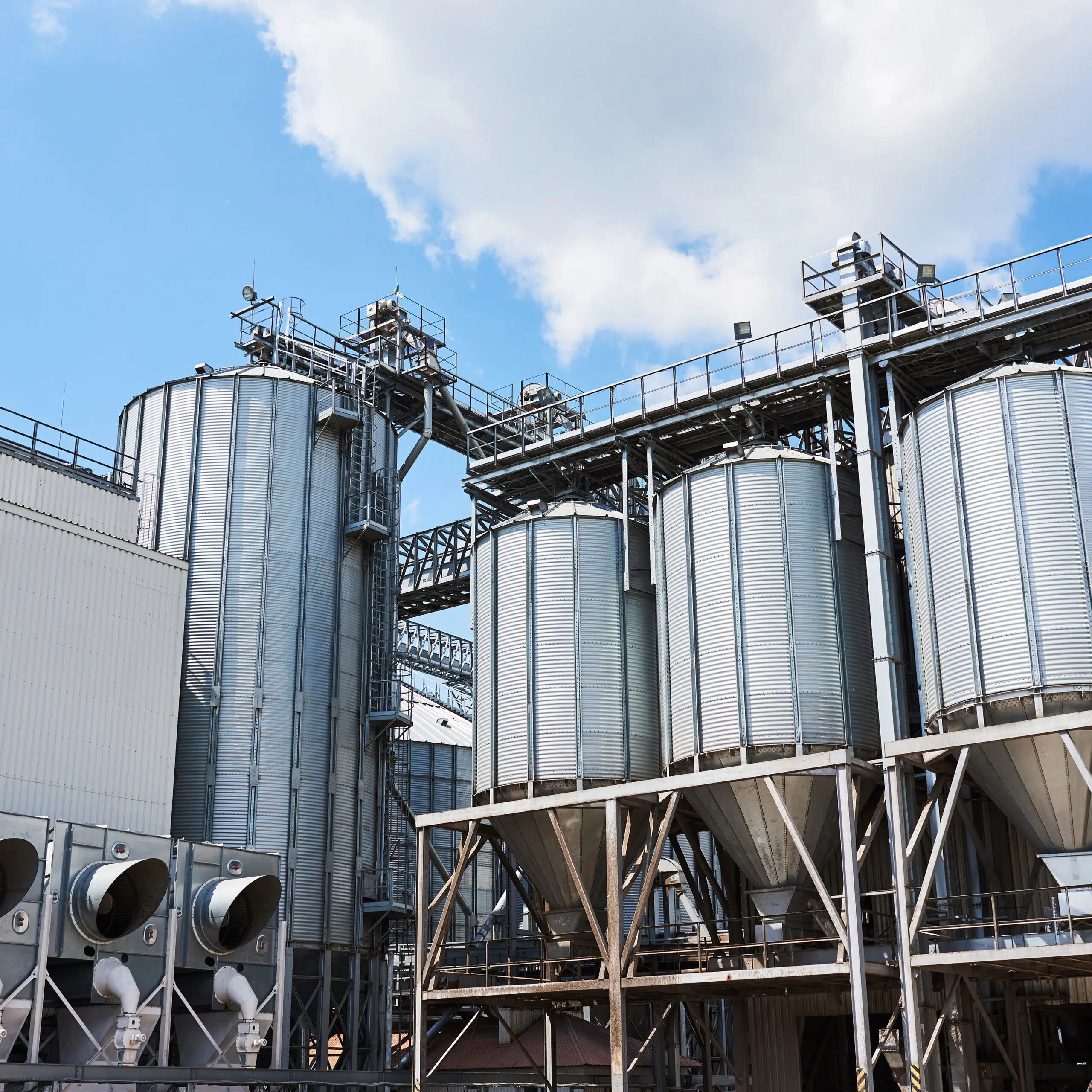 Grãos e Sementes Silos Automação