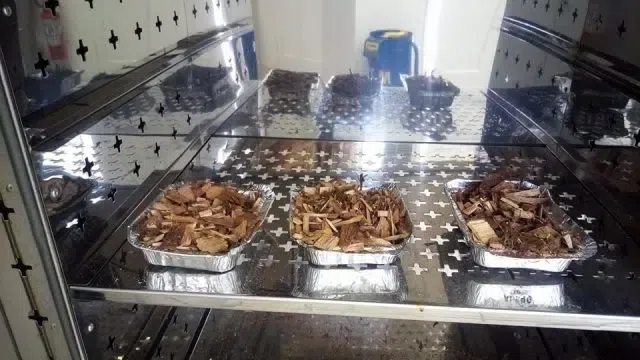 Estufa de Secagem de Laboratório com Biomassa / Cavaco de Madeira.